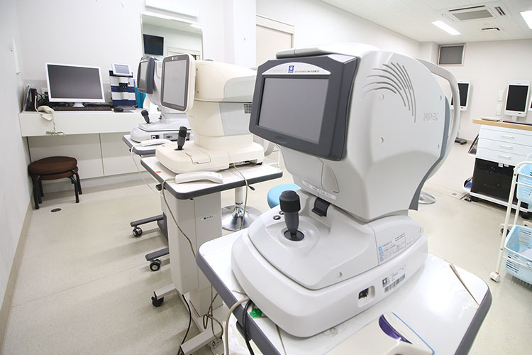 オートレフケラト／トノ／パキメータ