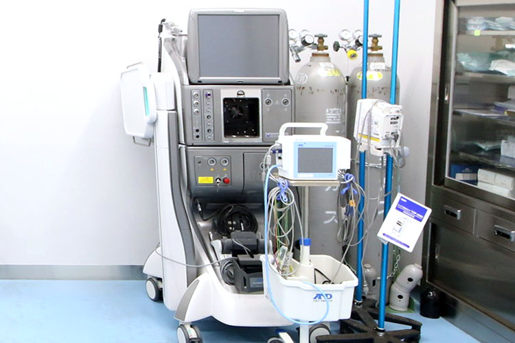 硝子体手術装置（コンステレーション）