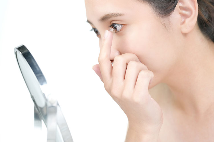 オルソケラトロジーとは